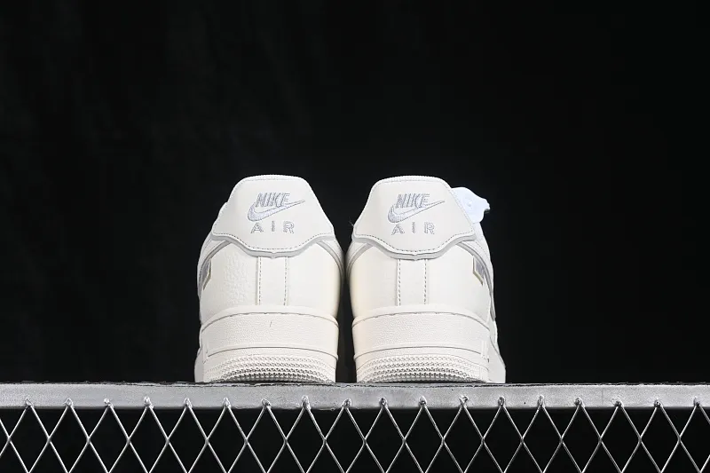 All categories Nk Air Force 1 Air Force series Nk Air Force 1 Low Air Force low-top Nike Air Force 1'07 Low joint model Air Force 1 low-top casual sneakers DN9688-120